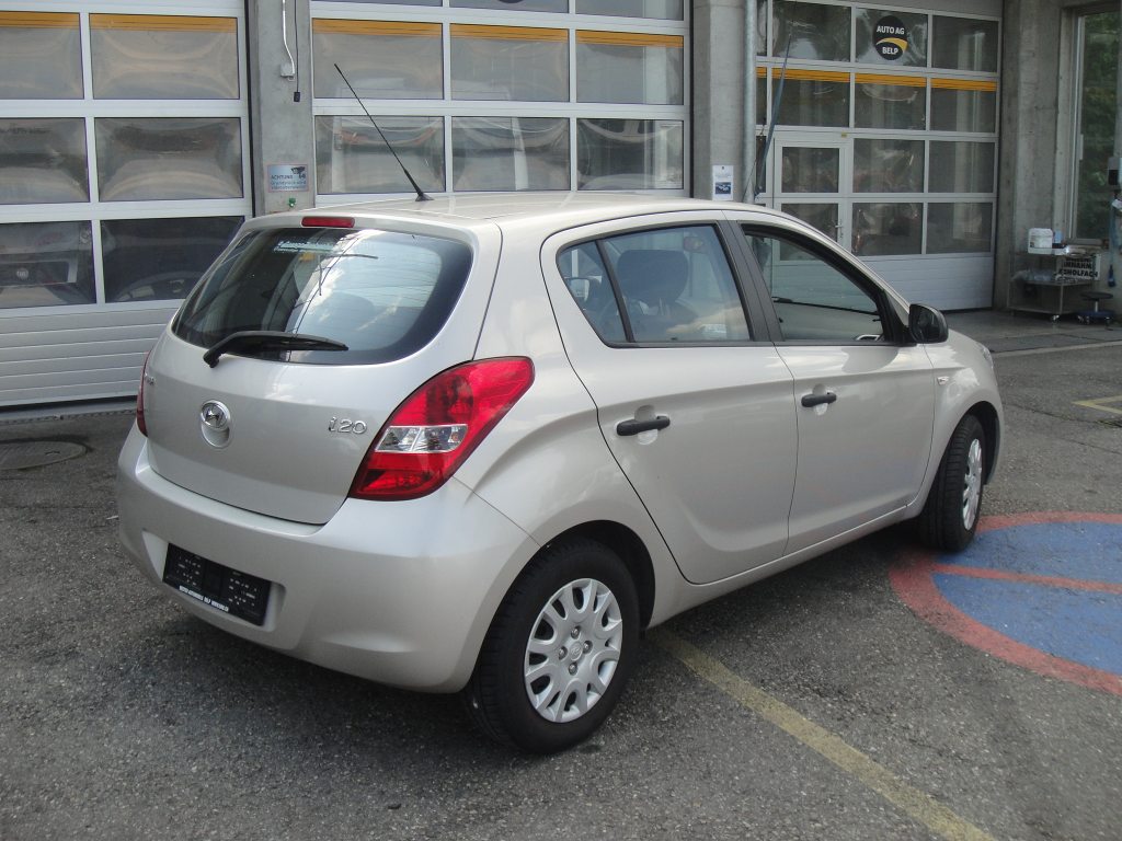 HYUNDAI I20 1.2 Comfort, Essence, Occasion / Utilisé, Manuelle - 4
