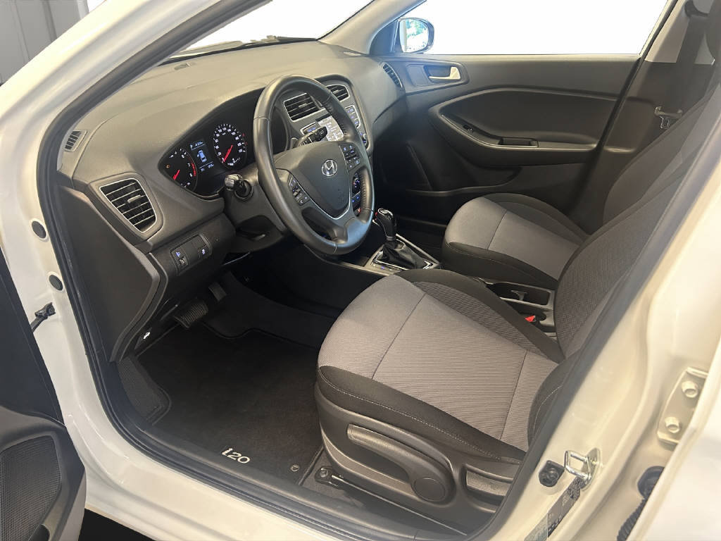 HYUNDAI i20 1.0 T-GDi Origo, Benzin, Occasion / Gebraucht, Automatik - 4