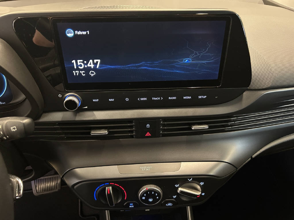 HYUNDAI i20 1.0 T-GDi Amplia, Benzin, Occasion / Gebraucht, Automatik - 6