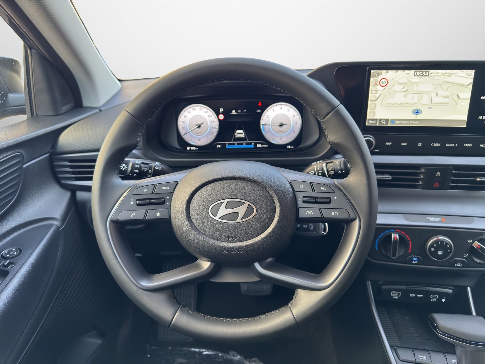 HYUNDAI i20 1.0 T-GDi Origo, Benzin, Occasion / Gebraucht, Automatik - 7
