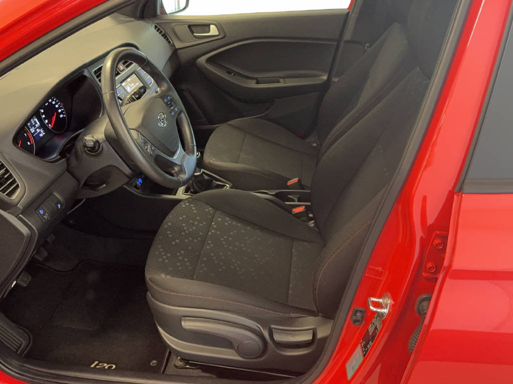 HYUNDAI i20 1.0 T-GDi Origo, Benzin, Occasion / Gebraucht, Handschaltung - 4