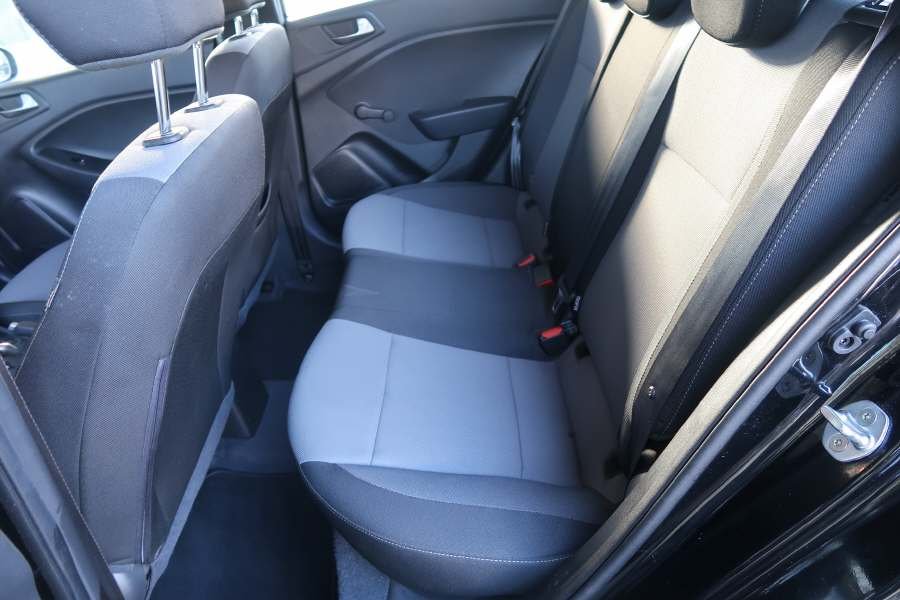 HYUNDAI i20 1.2 Go, Benzina, Occasioni / Usate, Manuale - 6