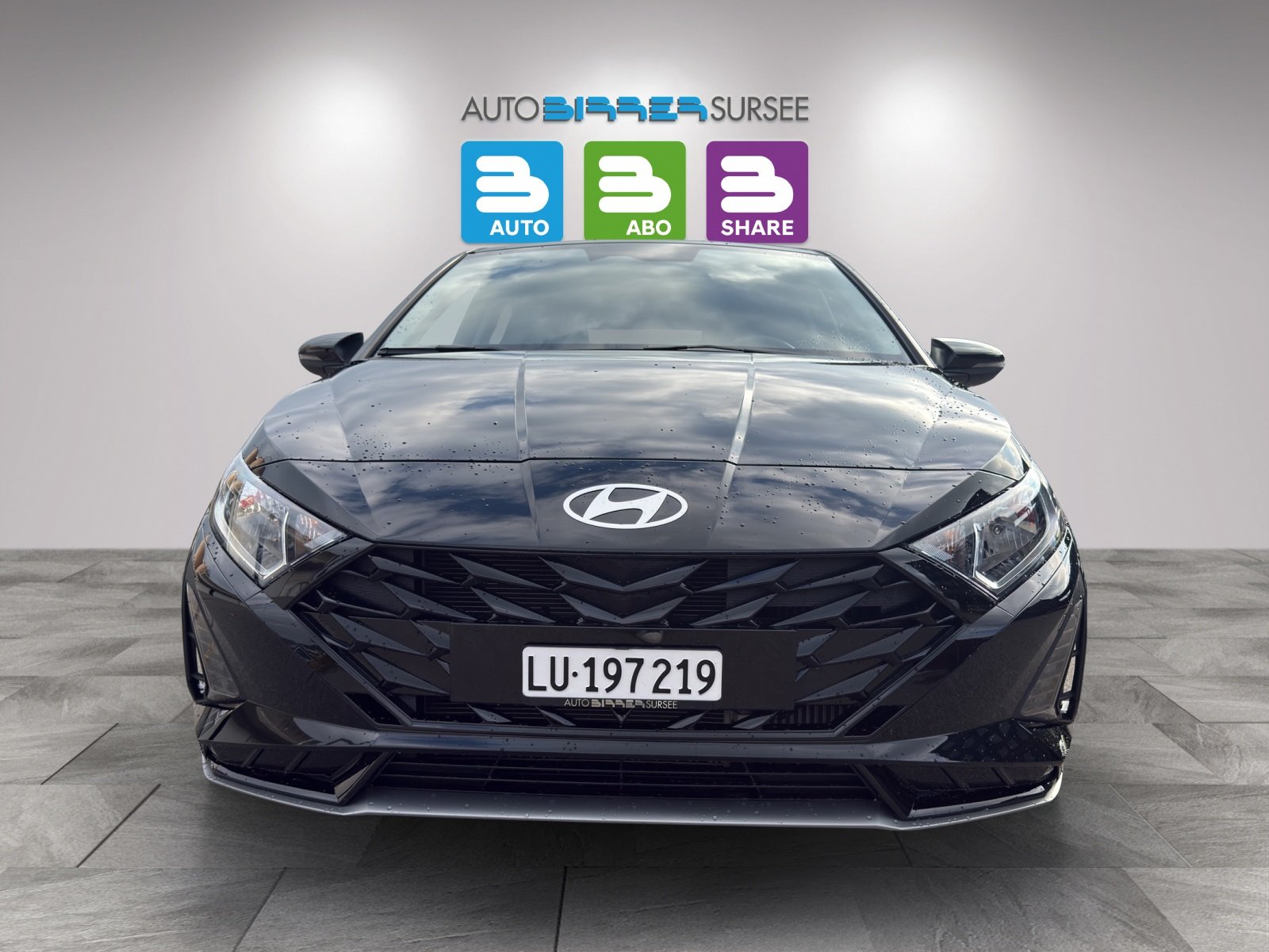 HYUNDAI i20 1.0 T-GDi 120 Amplia, Hybride Léger Essence/Électricité, Occasion / Utilisé, Automatique - 2