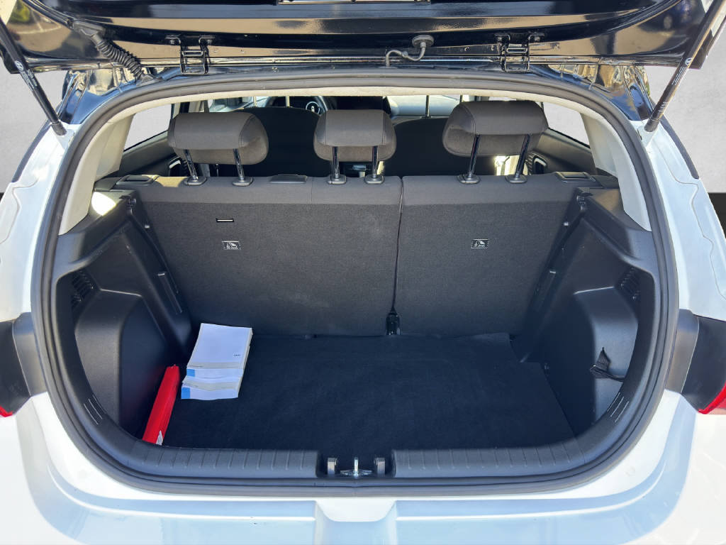 HYUNDAI i20 1.0 T-GDi Amplia, Essence, Occasion / Utilisé, Automatique - 6