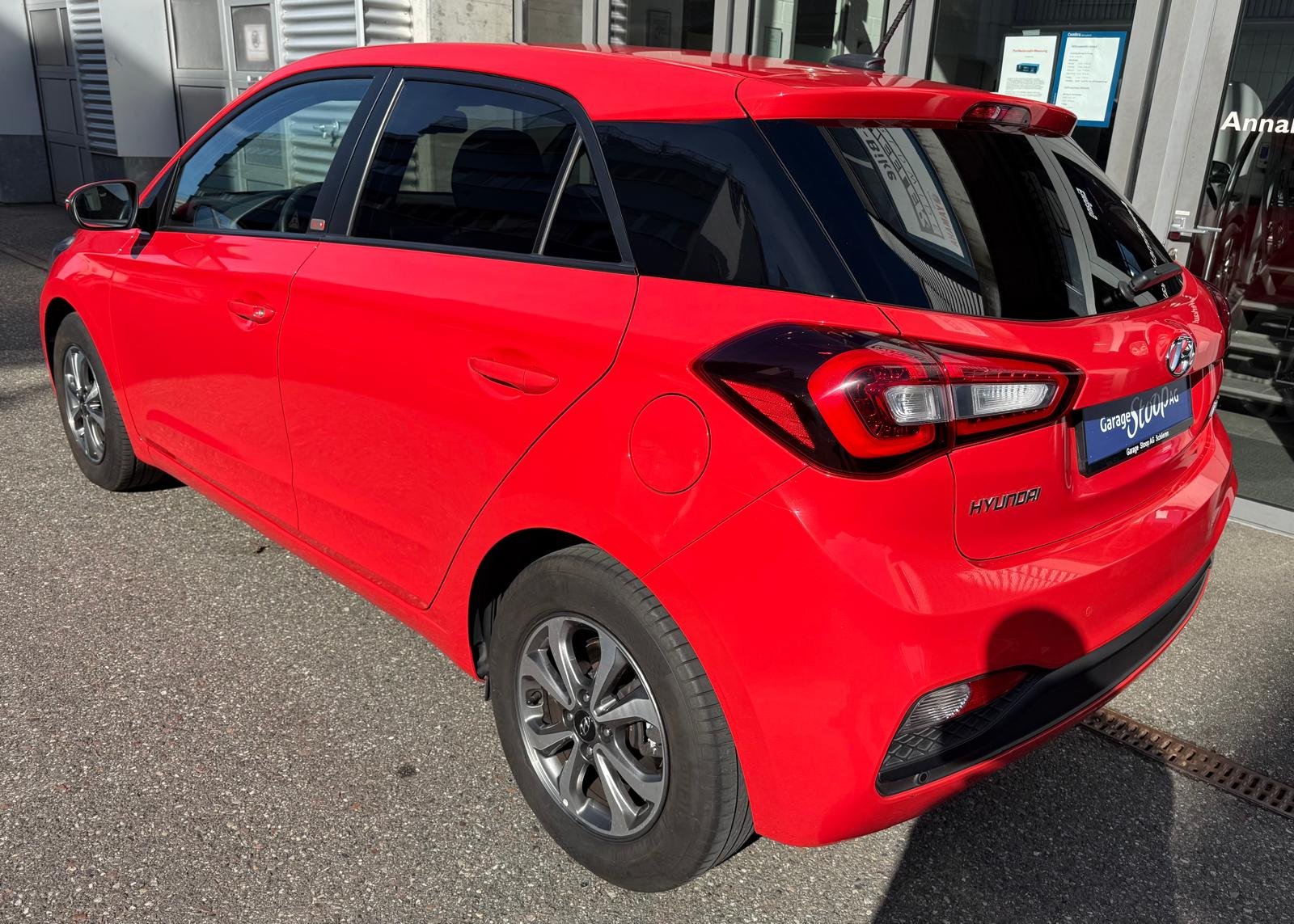 HYUNDAI i20 1.0 T-GDi 120 Amplia, Benzin, Occasion / Gebraucht, Automatik - 3