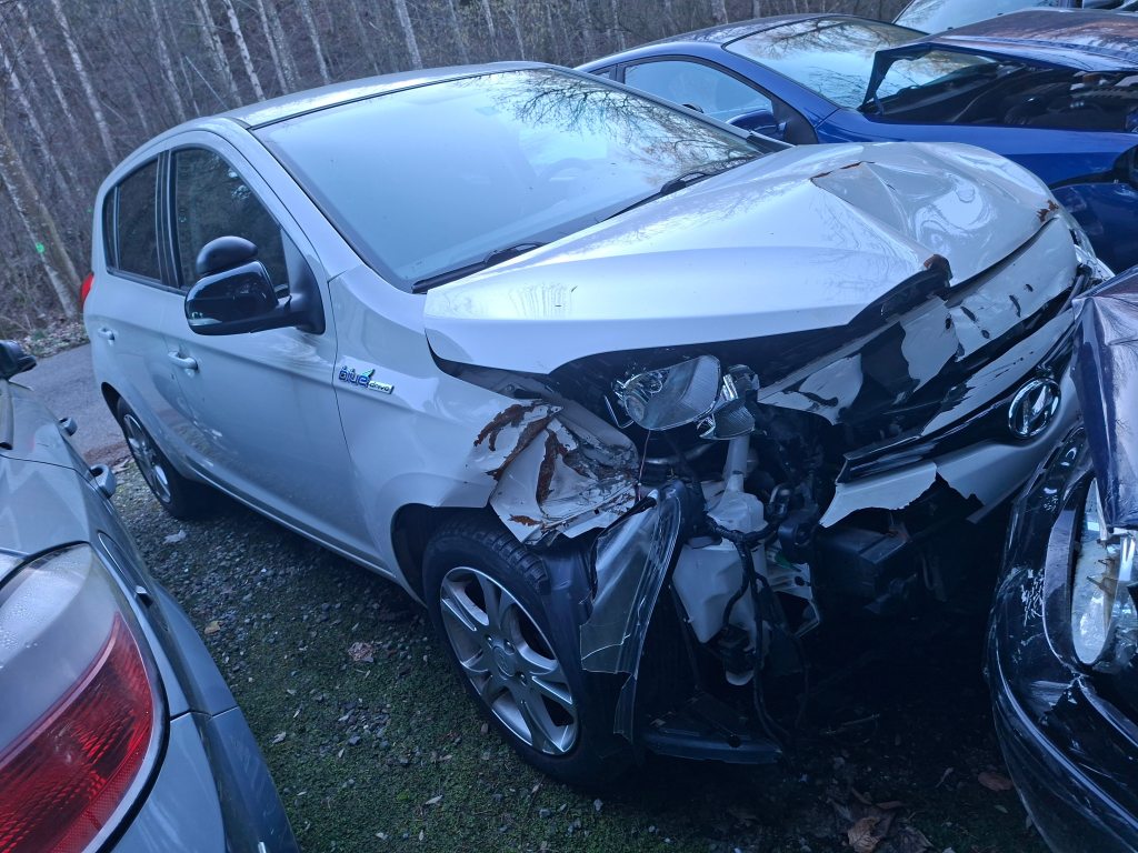 HYUNDAI I20 1.2 Comfort, Benzin, Occasion / Gebraucht, Handschaltung - 5
