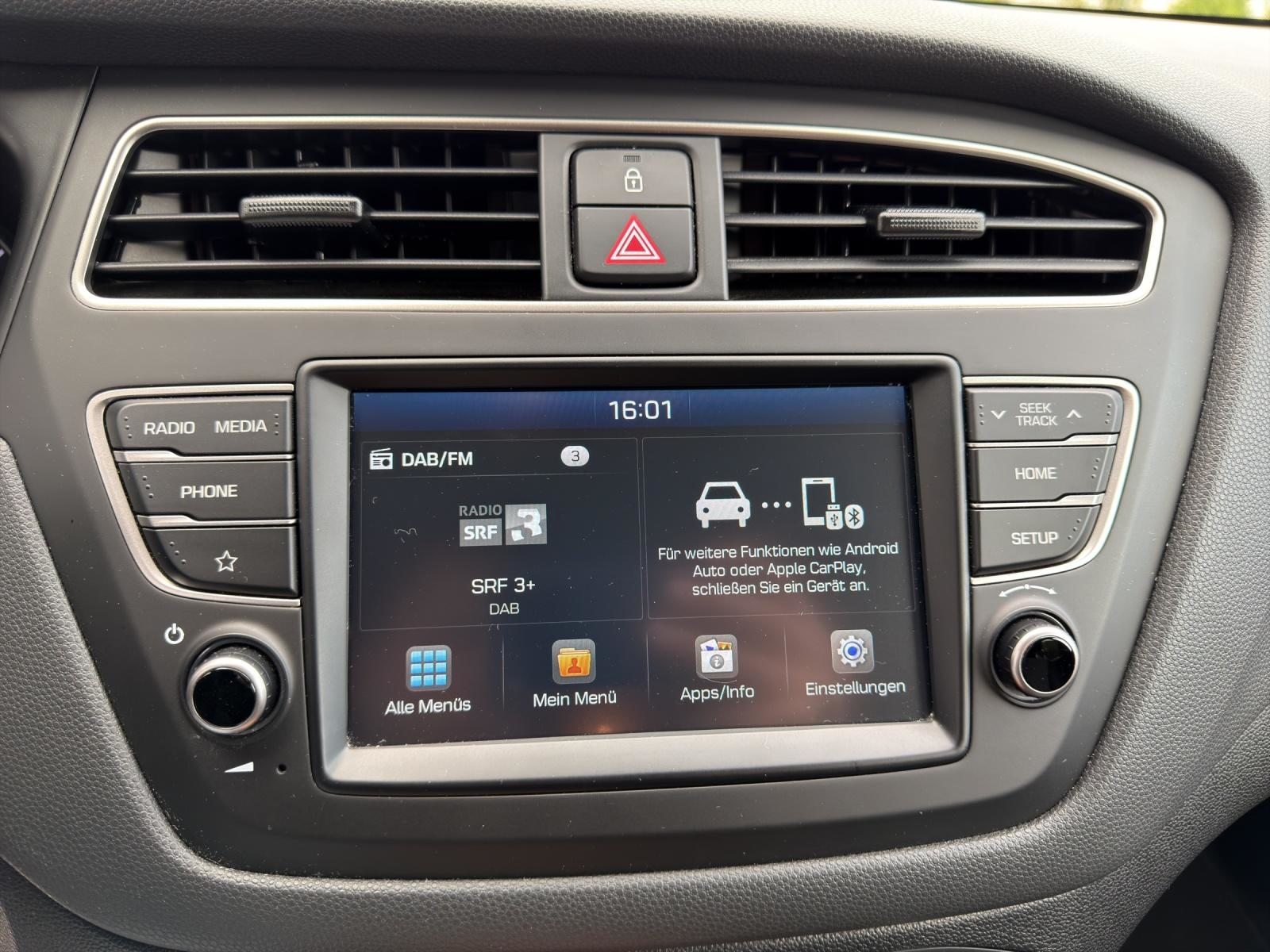 HYUNDAI i20 1.0 T-GDi 120 Amplia, Benzin, Occasion / Gebraucht, Automatik - 7
