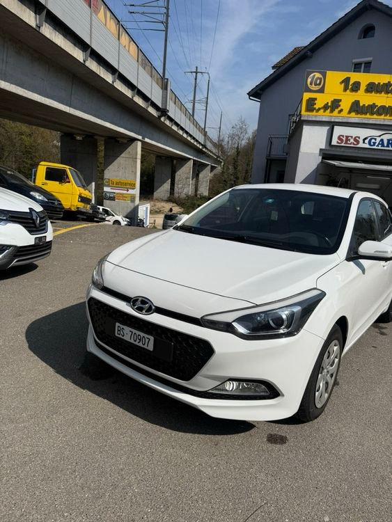 HYUNDAI i20 1.4 Vertex