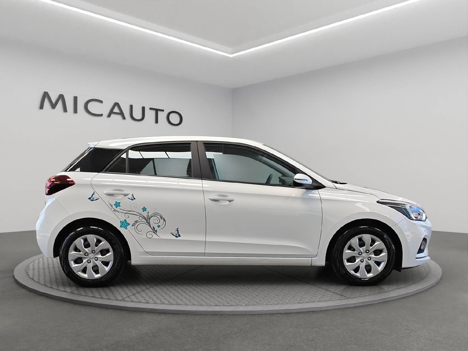 HYUNDAI i20 1.0 T-GDi Amplia, Benzin, Occasion / Gebraucht, Automatik - 2