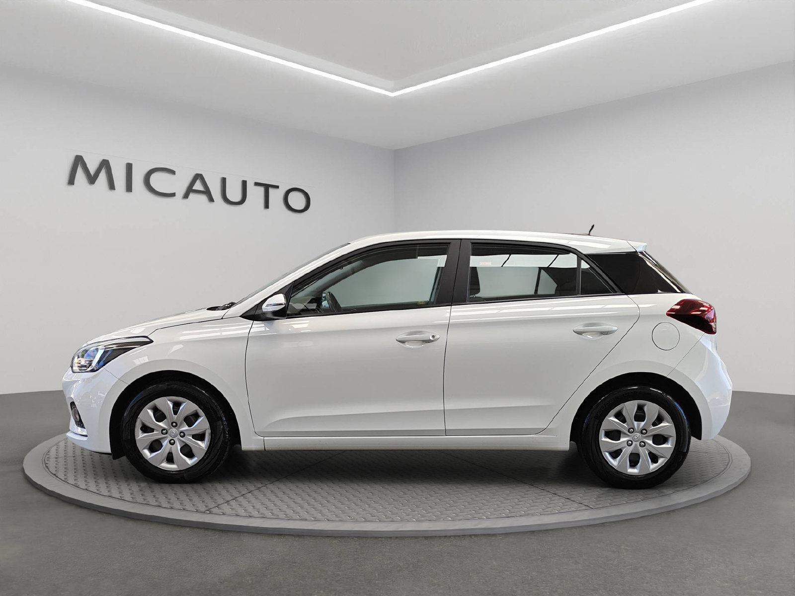 HYUNDAI i20 1.0 T-GDi Amplia, Benzin, Occasion / Gebraucht, Automatik - 6