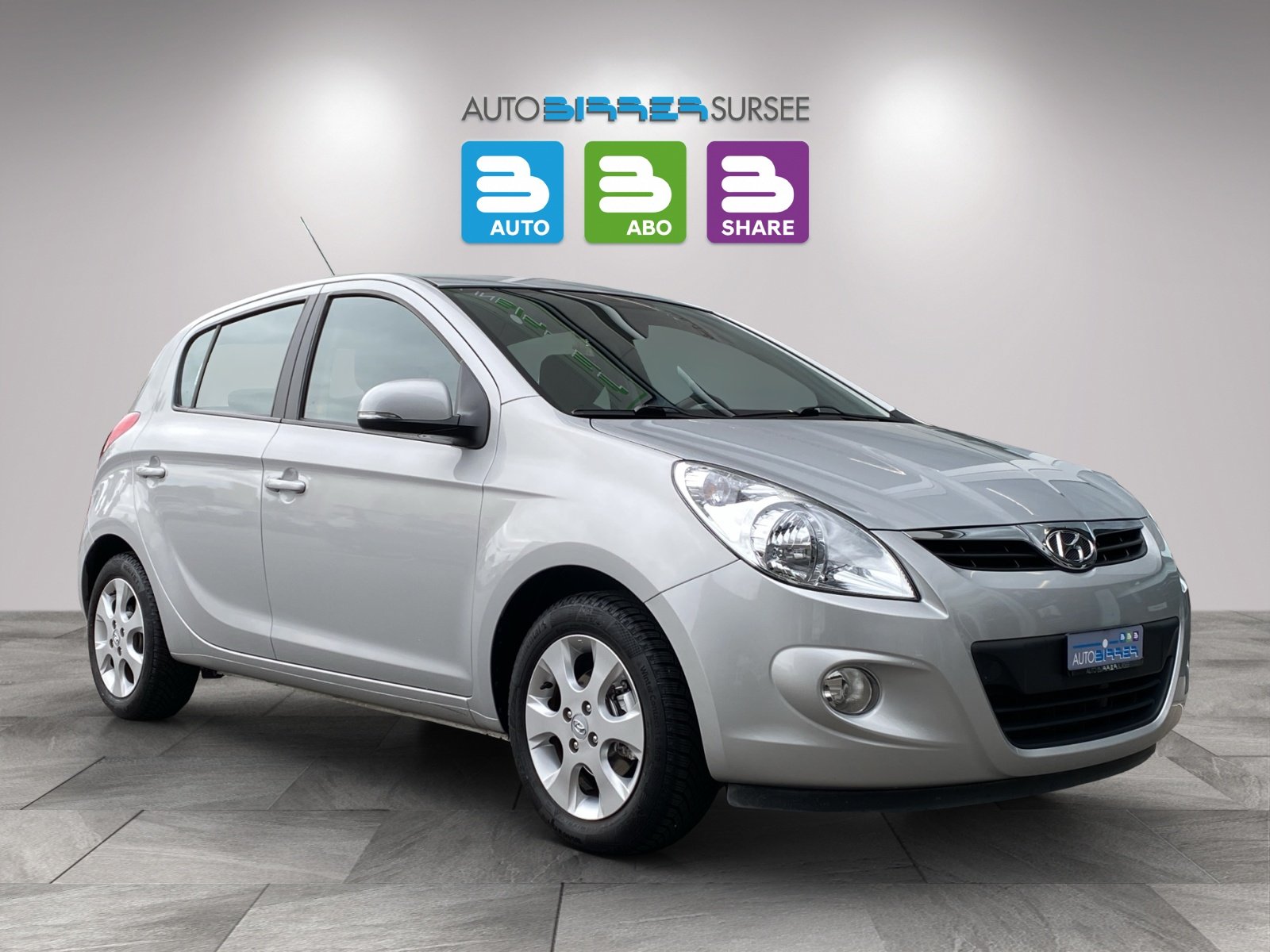 HYUNDAI i20 1.4 Style, Petrol, Second hand / Used, Manual - 3