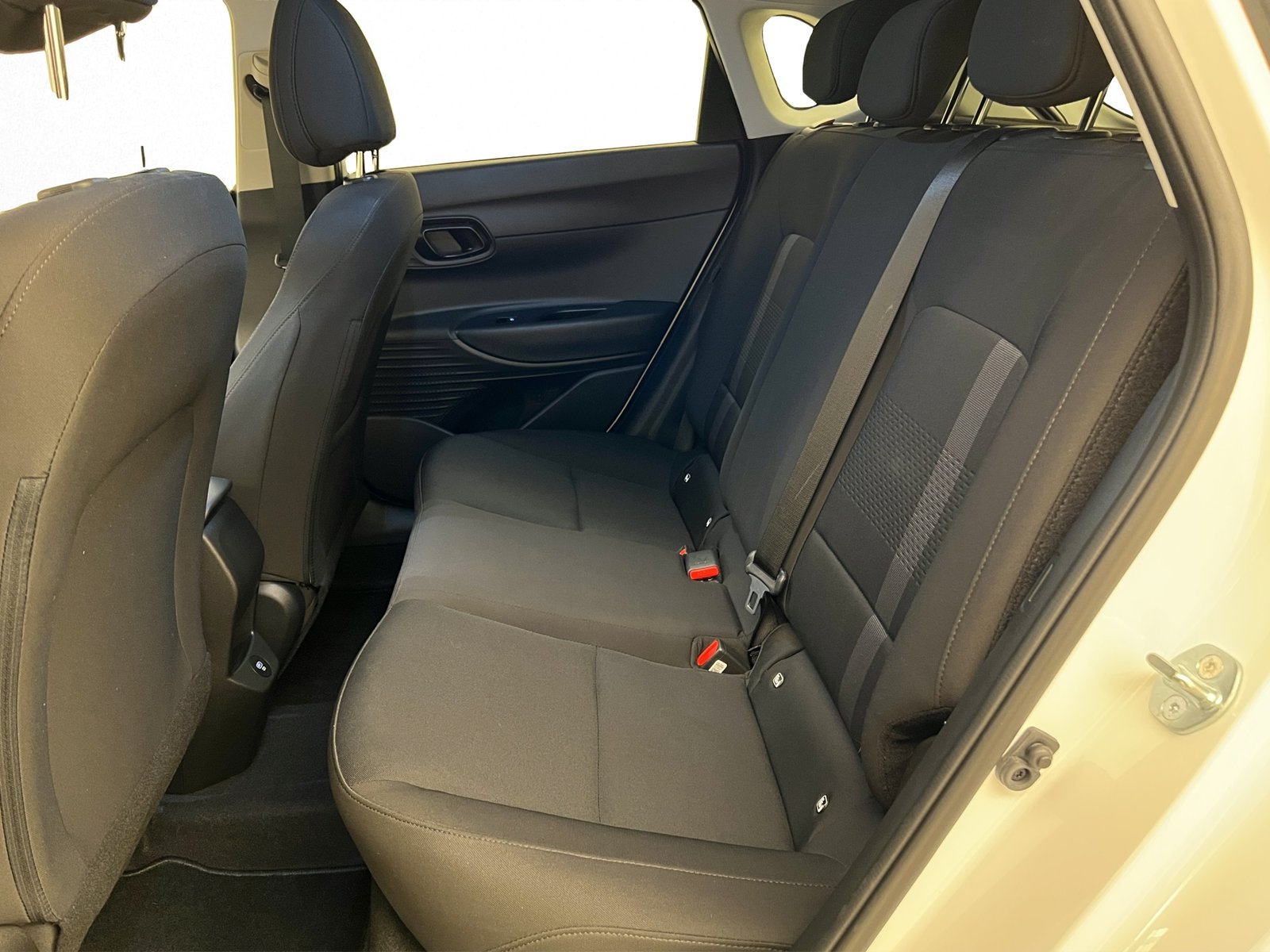 HYUNDAI i20 1.0 T-GDi Amplia DCT, Essence, Occasion / Utilisé, Automatique - 5
