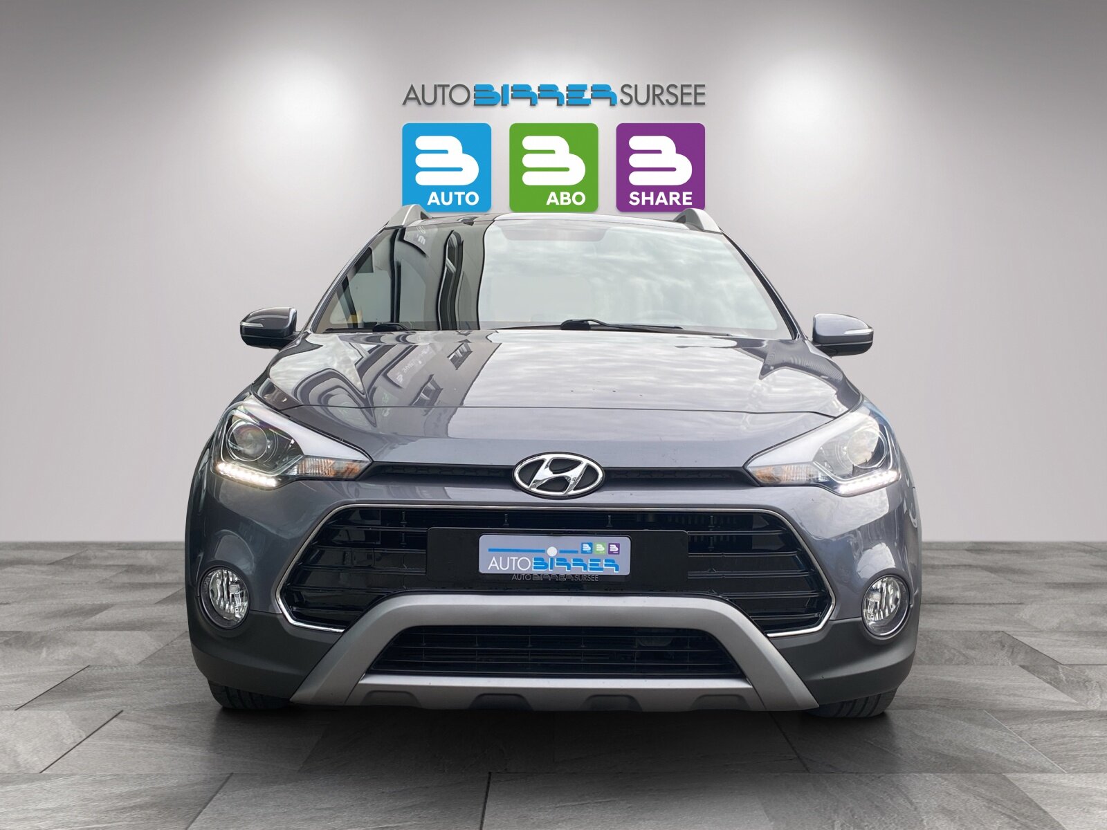 HYUNDAI i20 Active 1.0 T-GDi 120 Amplia, Petrol, Second hand / Used, Manual - 2