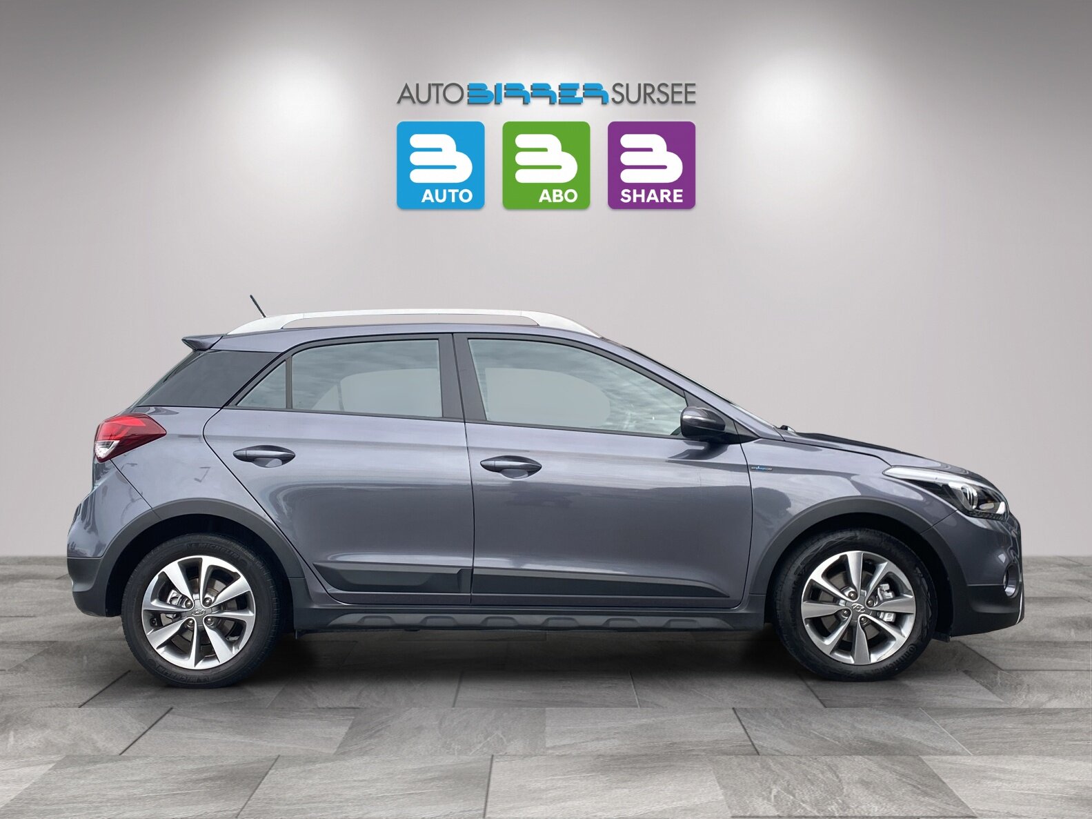 HYUNDAI i20 Active 1.0 T-GDi 120 Amplia, Petrol, Second hand / Used, Manual - 4
