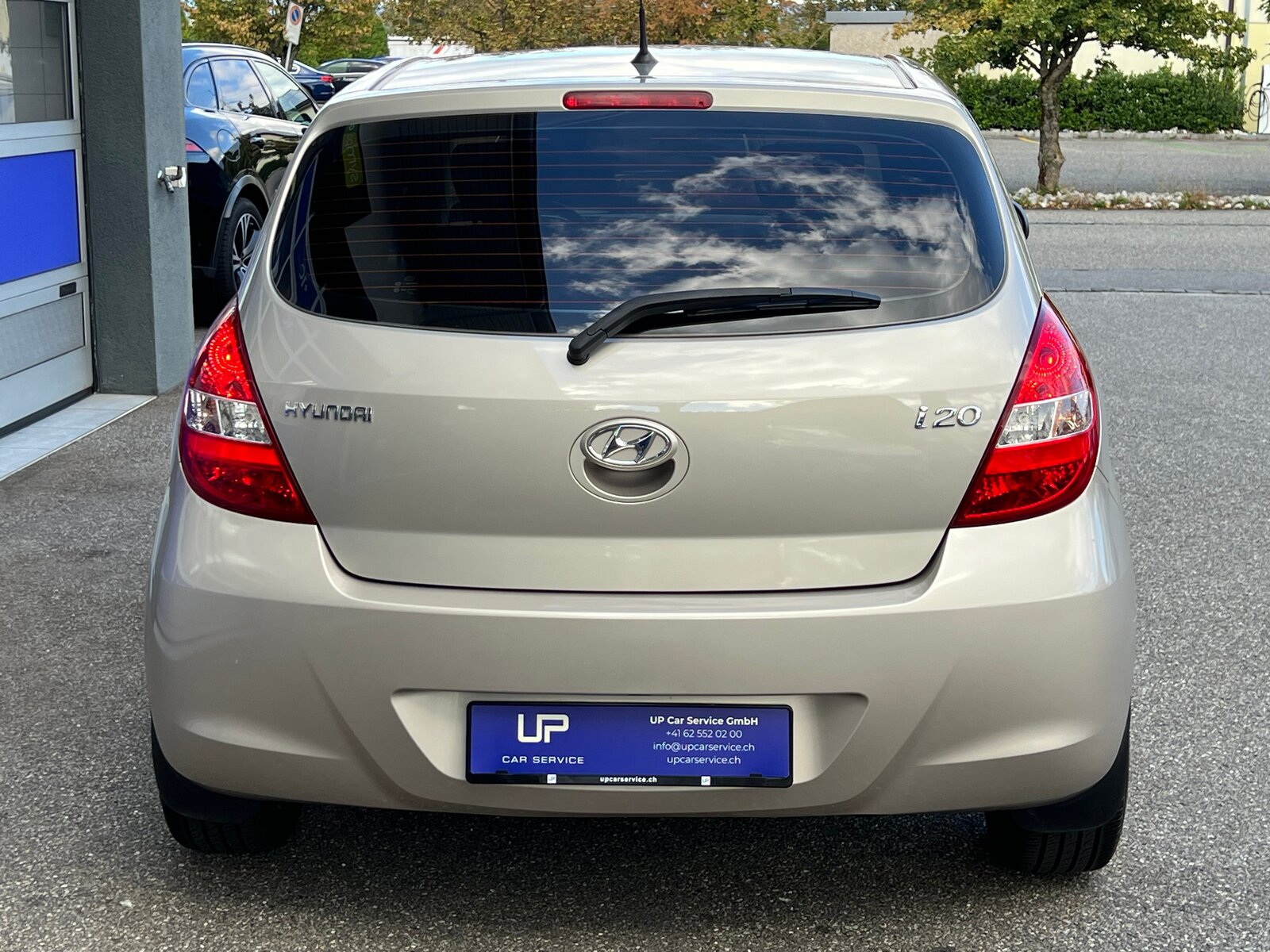 HYUNDAI i20 1.2 Comfort, Petrol, Second hand / Used, Manual - 6