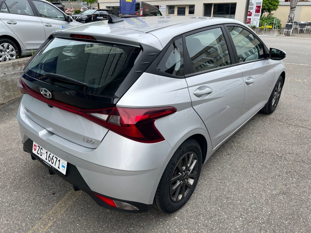HYUNDAI I20 1.0 T-GDi Origo, Petrol, Second hand / Used, Automatic - 4