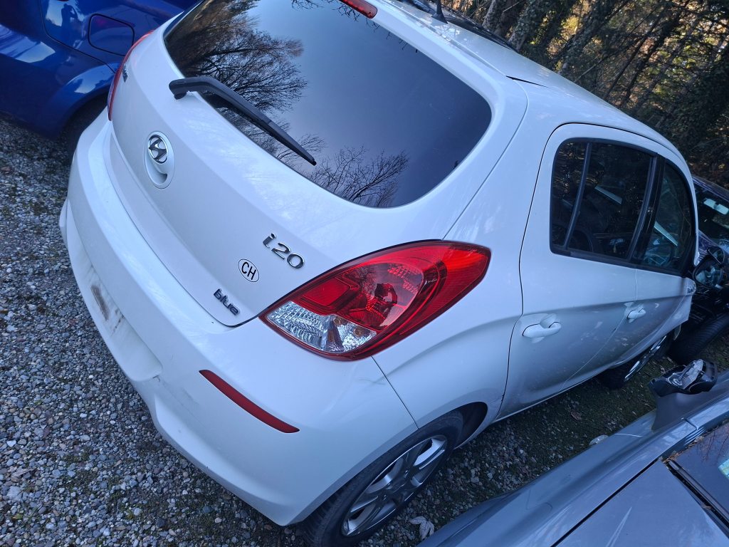 HYUNDAI I20 1.2 Comfort, Benzin, Occasion / Gebraucht, Handschaltung - 7