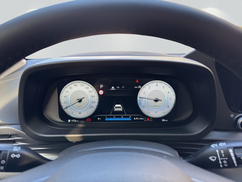 HYUNDAI I20 1.0 T-GDi Amplia, Benzin, Vorführwagen, Automatik - 7