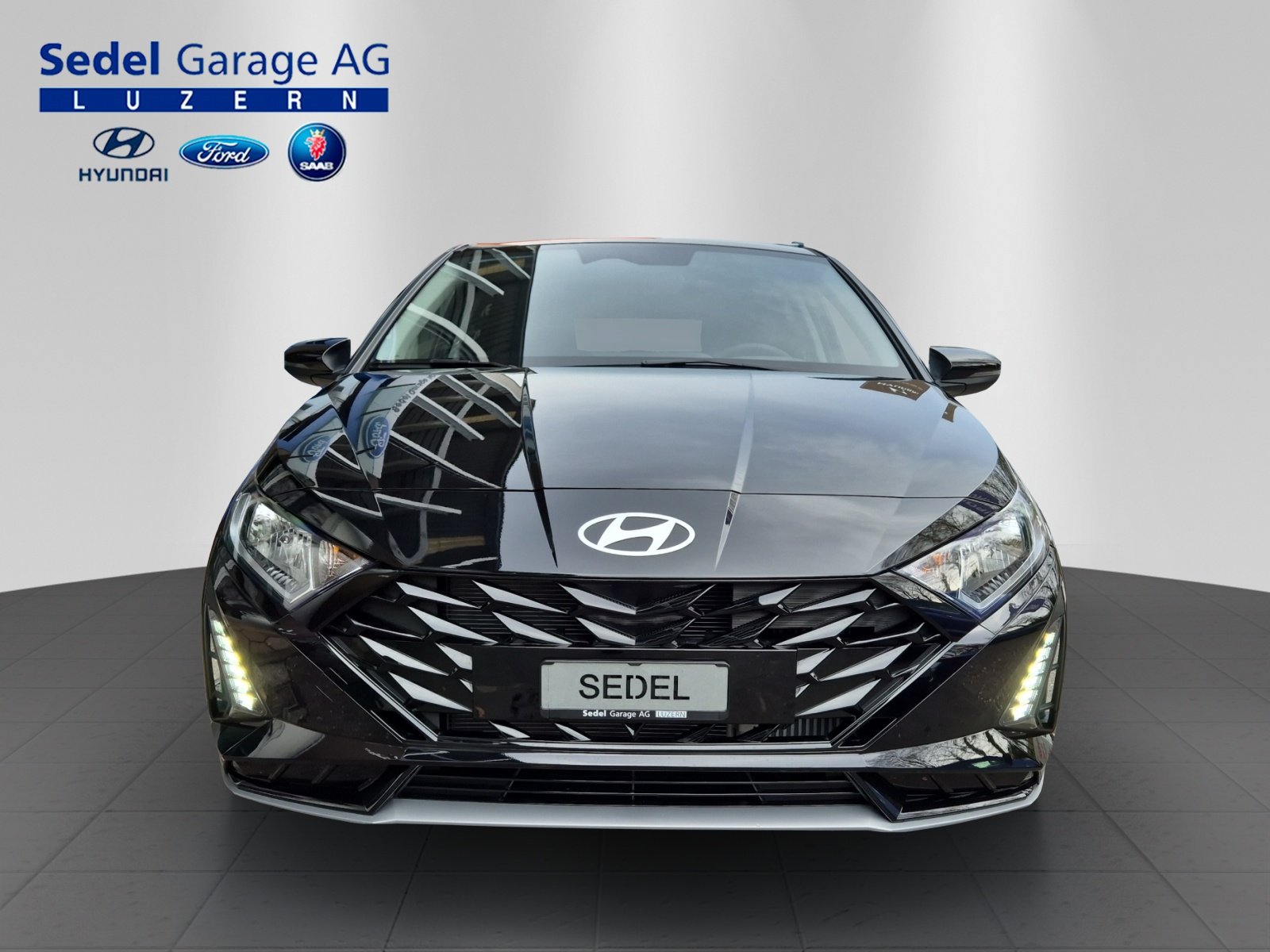 HYUNDAI i20 1.0 T-GDi Amplia, Benzin, Vorführwagen, Automatik - 2