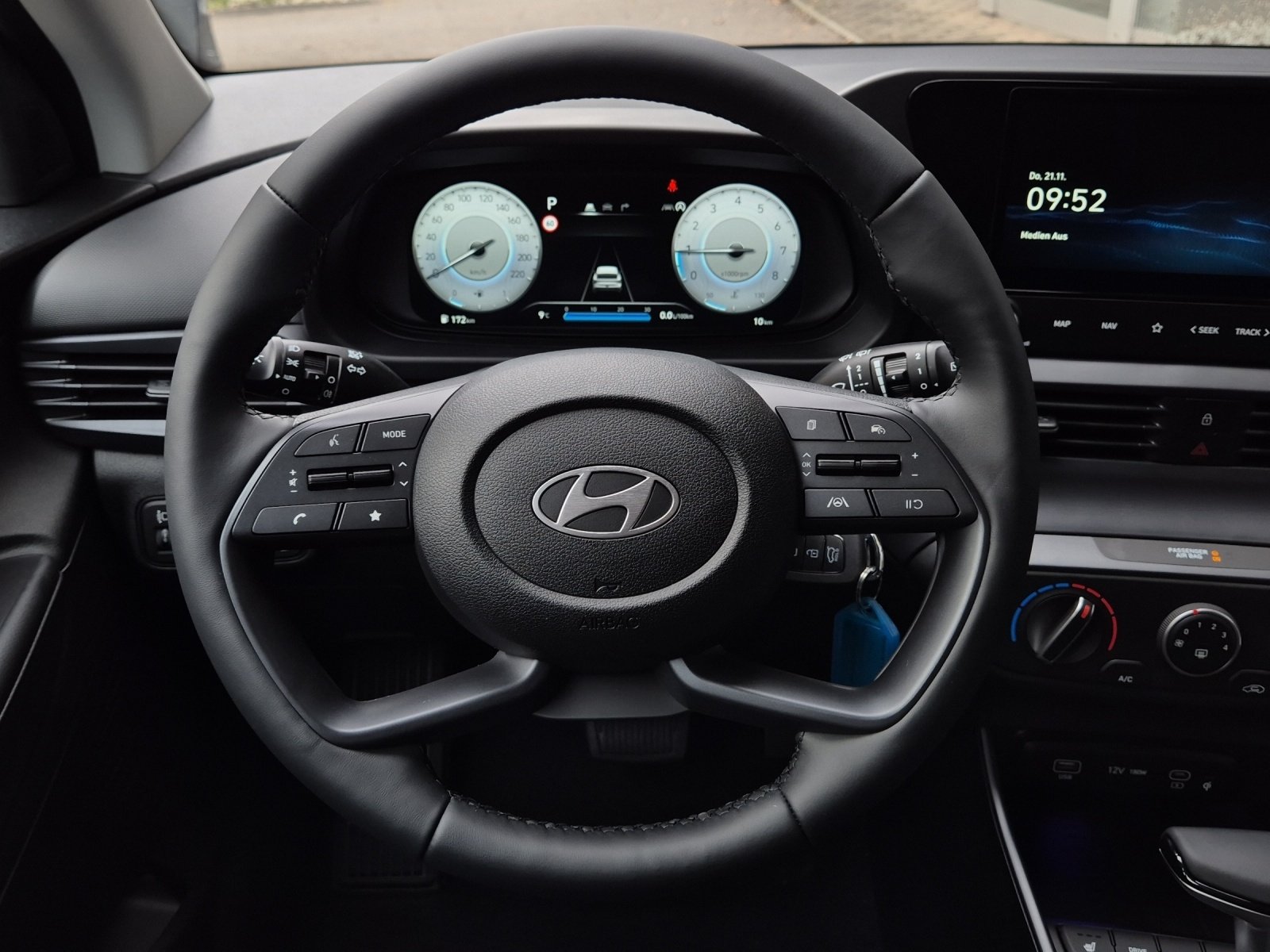 HYUNDAI i20 1.0 T-GDi Amplia, Benzin, Vorführwagen, Automatik - 7