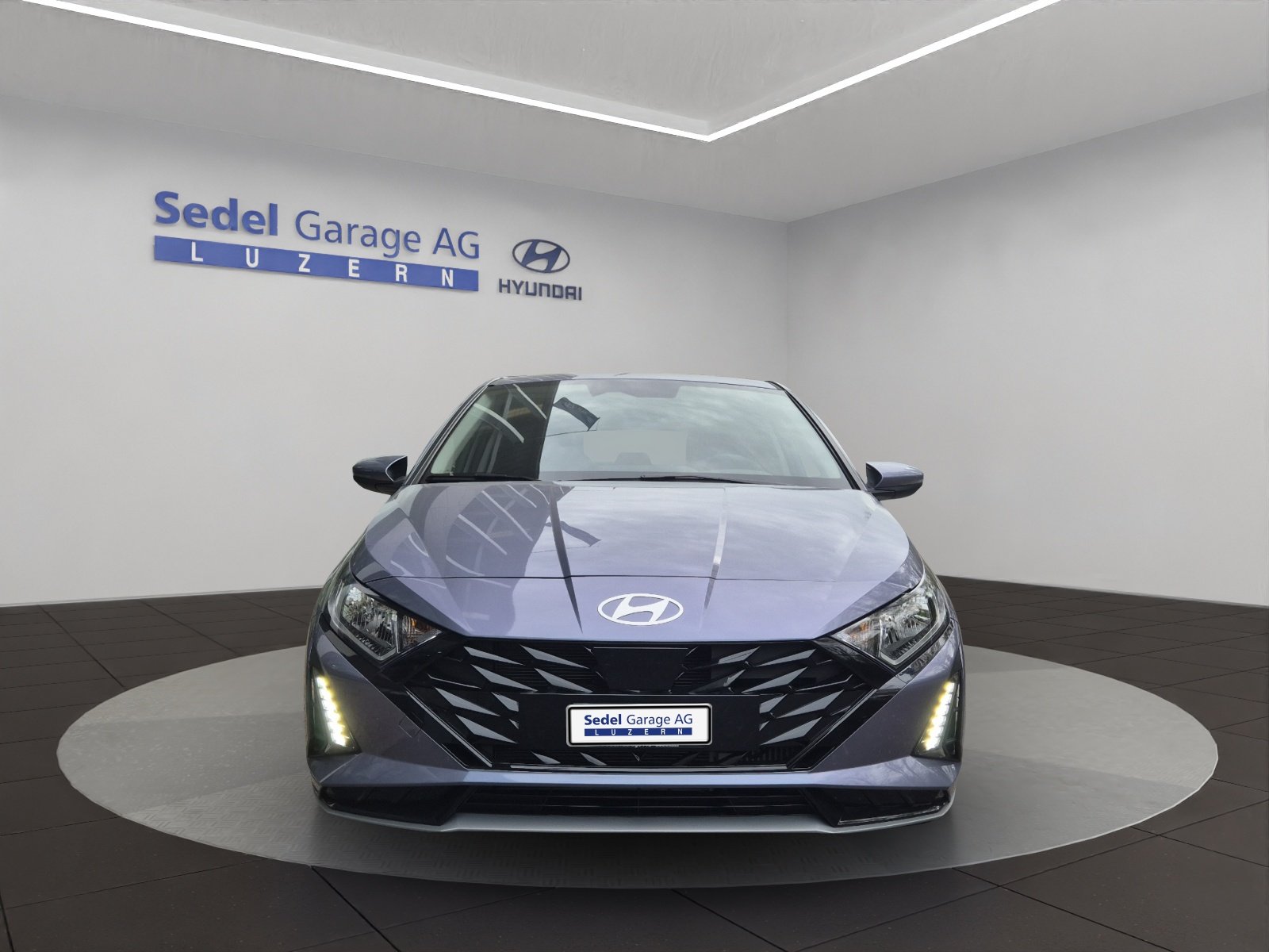 HYUNDAI i20 1.0 T-GDi Amplia, Benzin, Vorführwagen, Automatik - 2