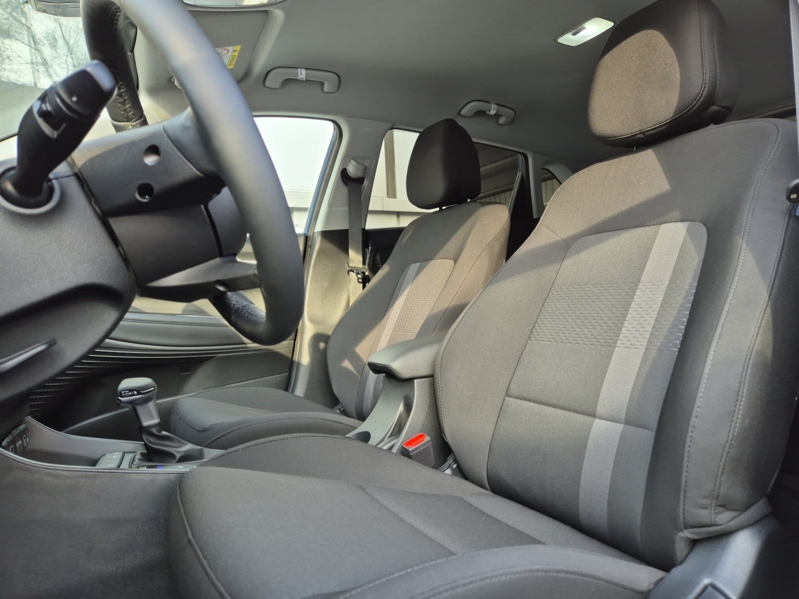 HYUNDAI i20 1.0 T-GDi Amplia, Essence, Voiture de démonstration, Automatique - 6