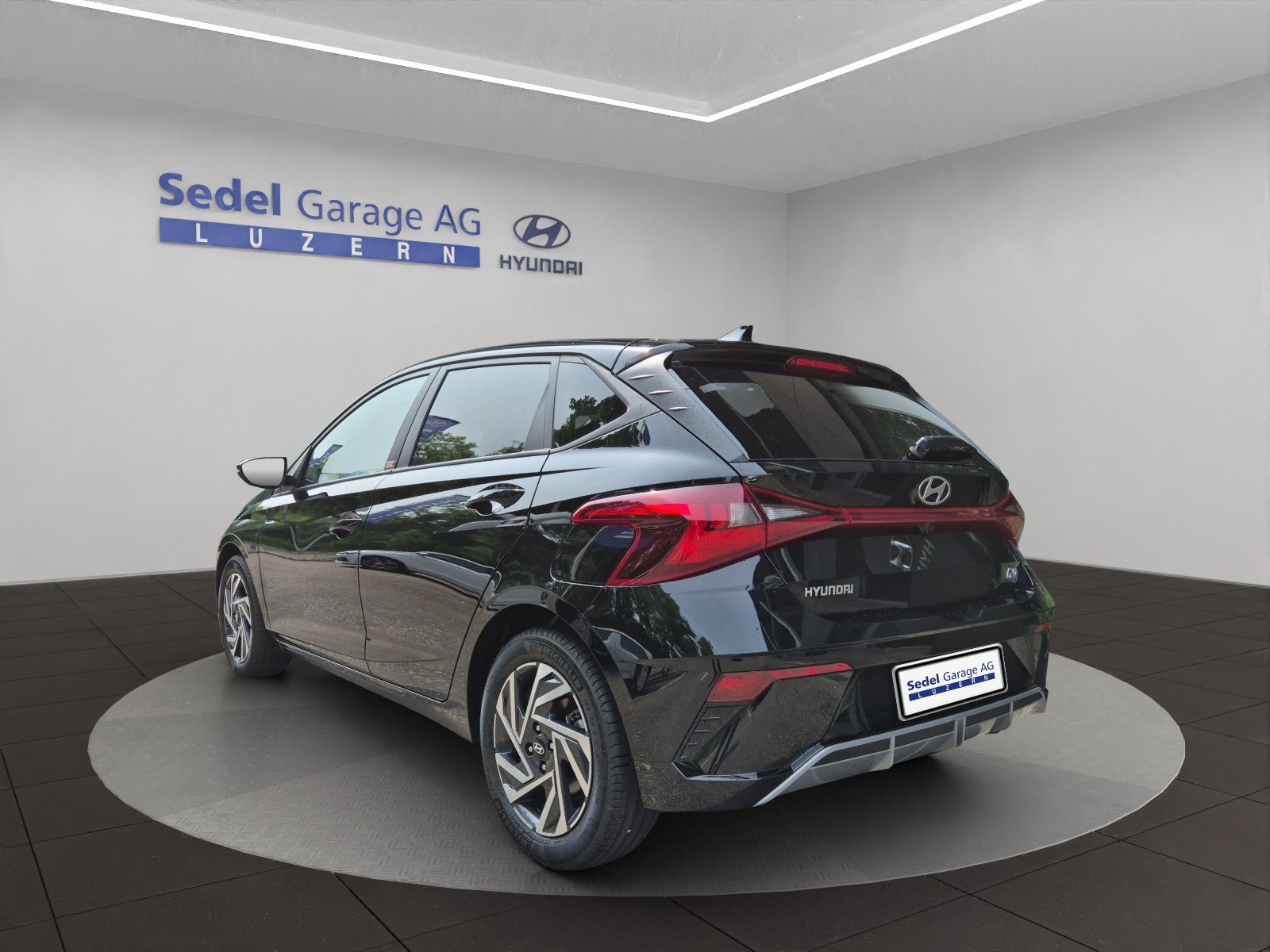 HYUNDAI i20 1.0 T-GDi Amplia, Petrol, Ex-demonstrator, Automatic - 4