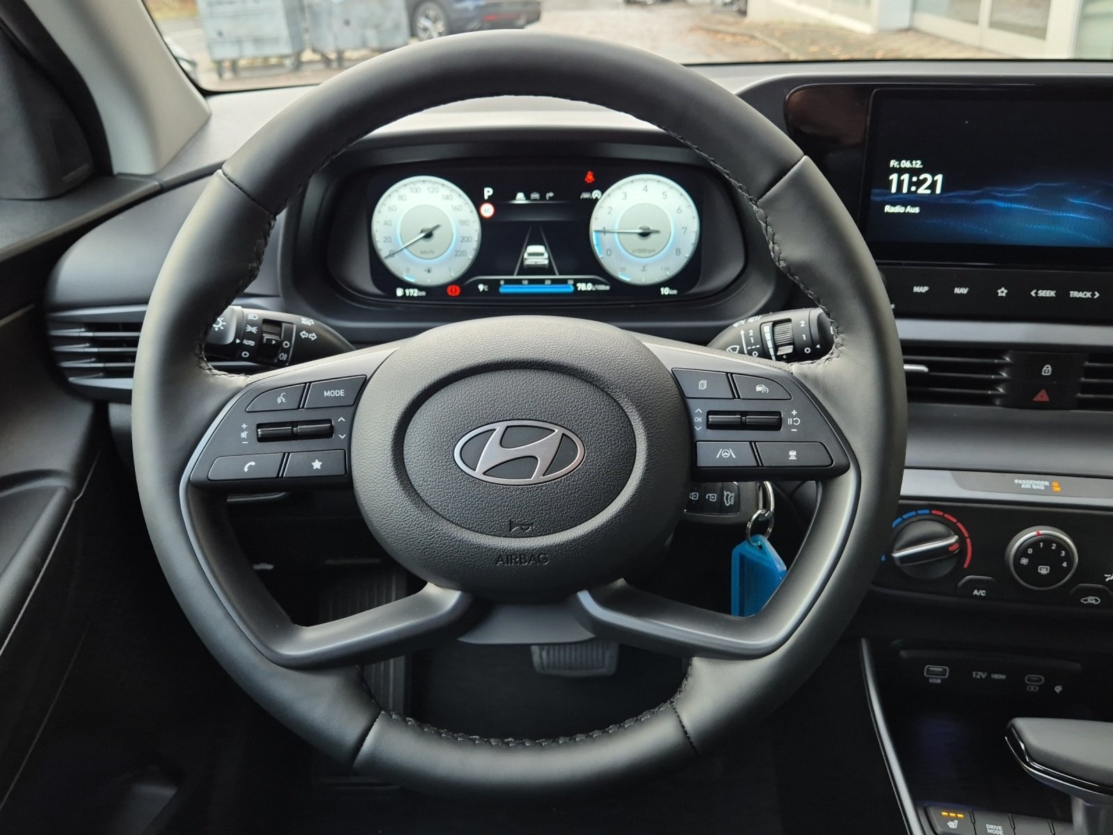 HYUNDAI i20 1.0 T-GDi Amplia, Petrol, Ex-demonstrator, Automatic - 7