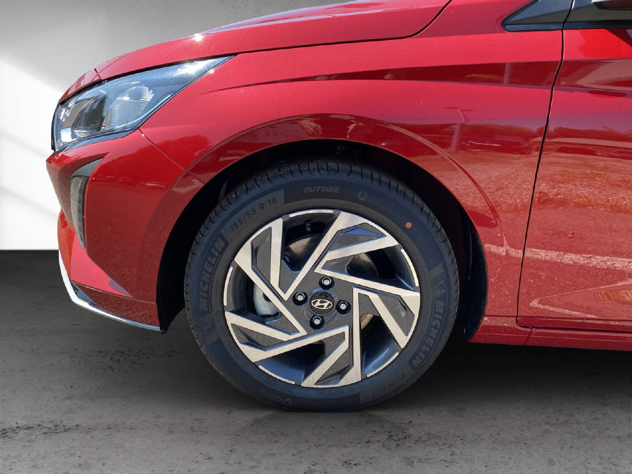 HYUNDAI i20 1.0 T-GDi Amplia MY25, Benzin, Vorführwagen, Automatik - 6