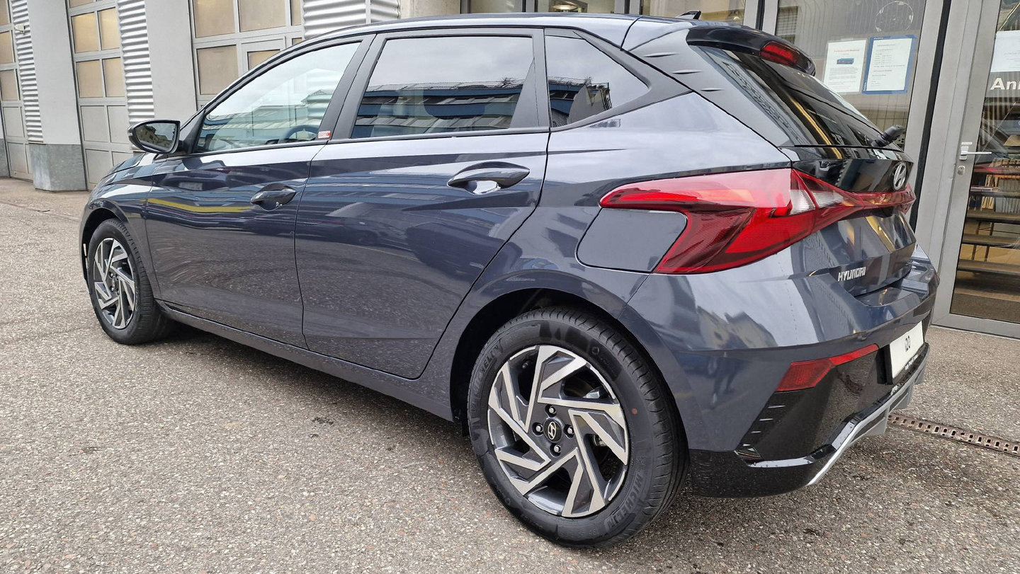 HYUNDAI i20 1.0 T-GDi Amplia Safety Pack., Benzin, Vorführwagen, Automatik - 3