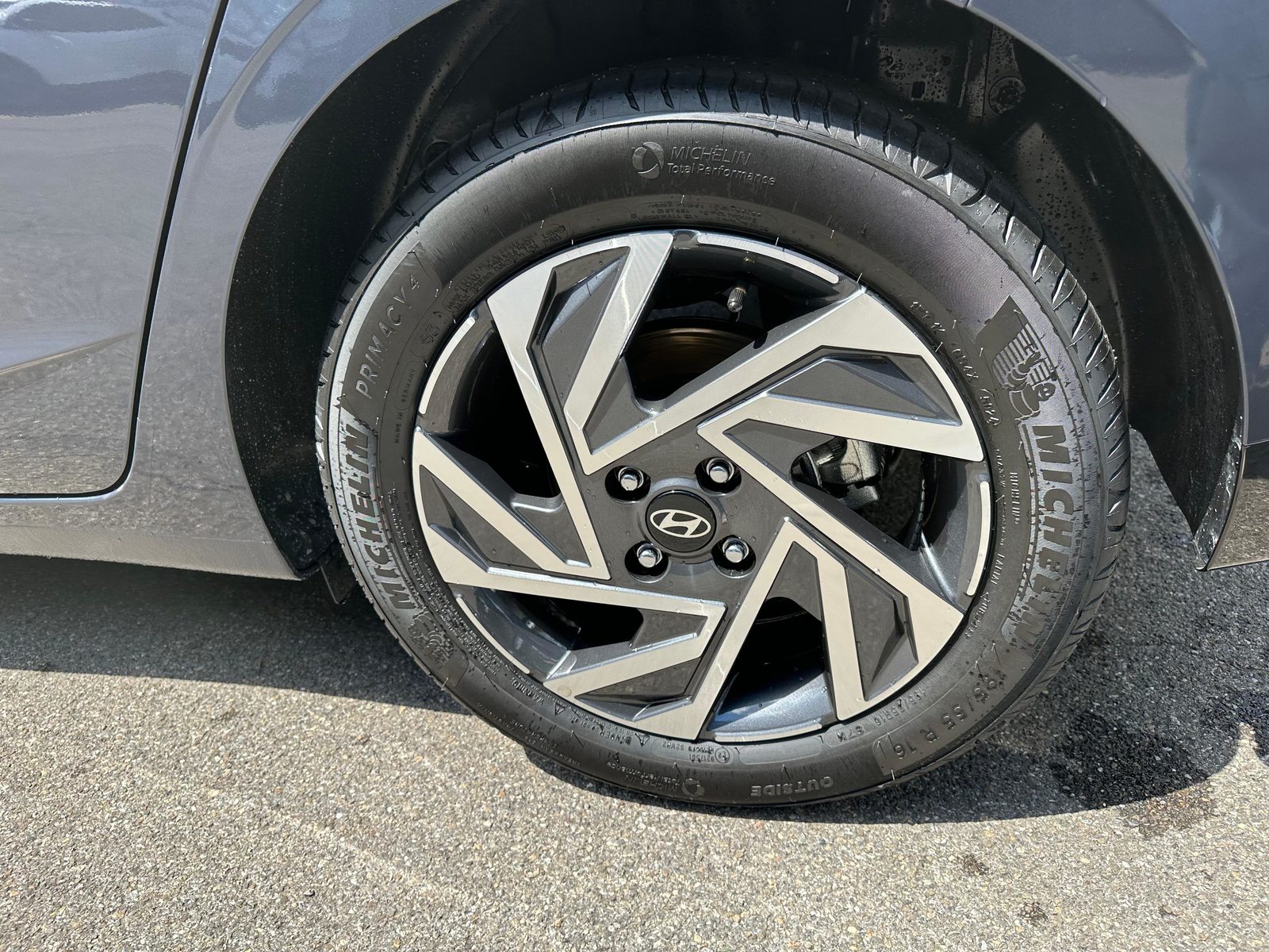 HYUNDAI i20 1.0 T-GDi Amplia, Benzina, Auto dimostrativa, Automatico - 6