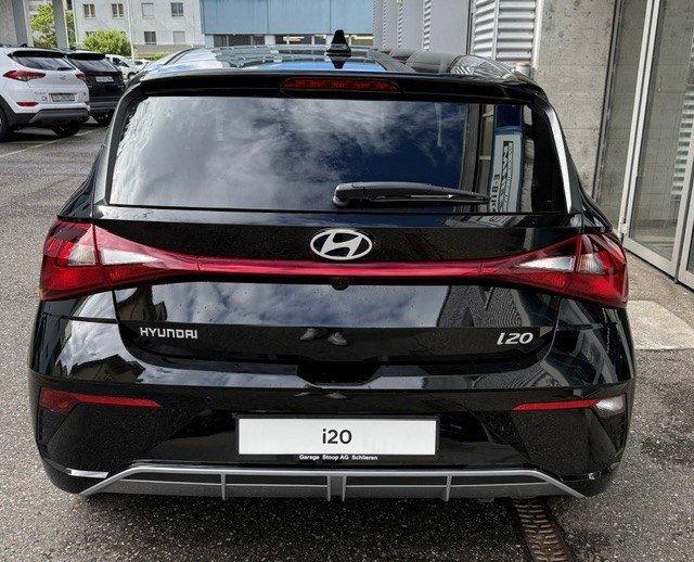 HYUNDAI i20 1.0 T-GDi Amplia, Petrol, Ex-demonstrator, Automatic - 4