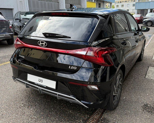 HYUNDAI i20 1.0 T-GDi Amplia, Petrol, Ex-demonstrator, Automatic - 5