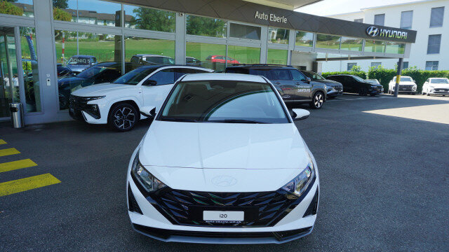 HYUNDAI i20 1.0 T-GDi Amplia DCT