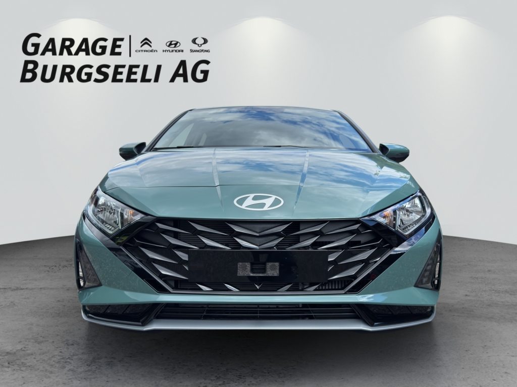 HYUNDAI I20 1.0 T-GDi Amplia, Benzin, Vorführwagen, Automatik - 2