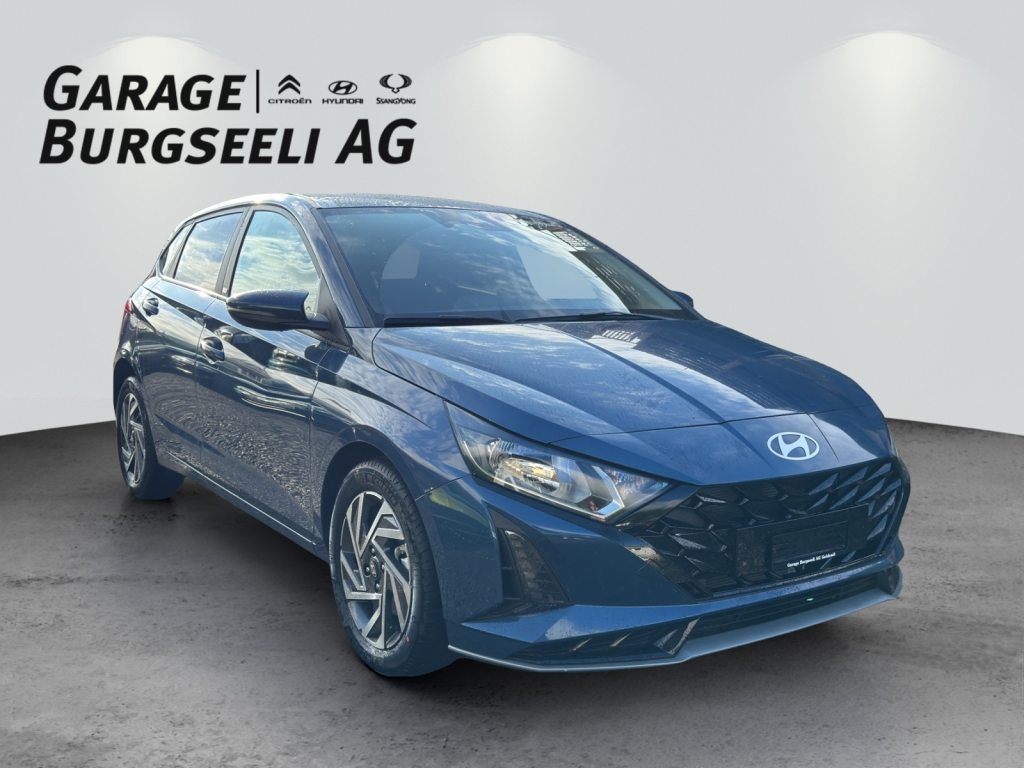 HYUNDAI I20 1.0 T-GDi Amplia, Benzin, Vorführwagen, Automatik - 2