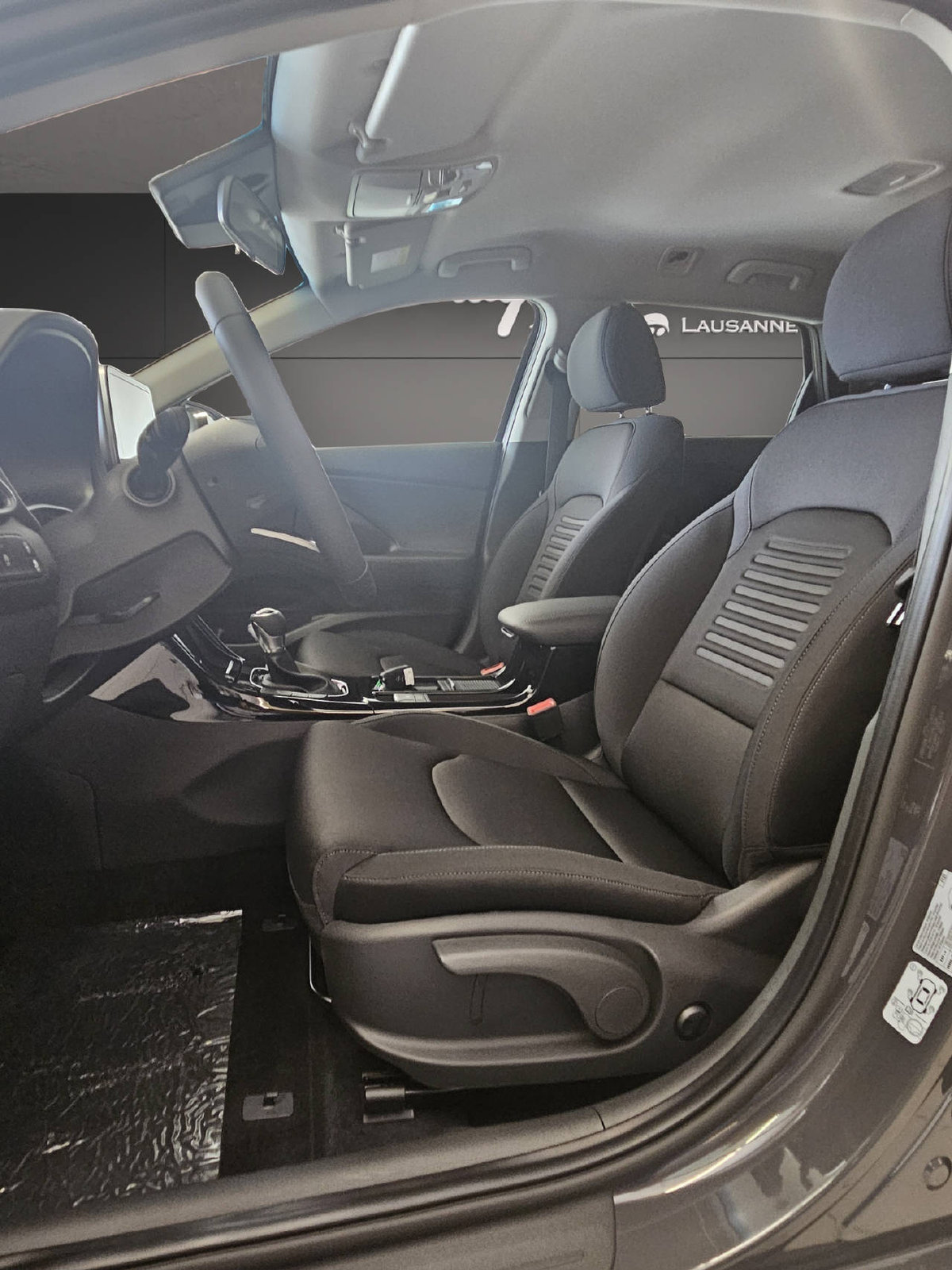 HYUNDAI i30 Wagon 1.5 T-GDi Amplia, Hybride Léger Essence/Électricité, Voiture nouvelle, Automatique - 3