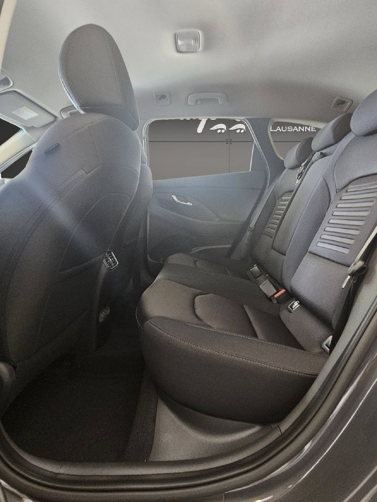 HYUNDAI i30 Wagon 1.5 T-GDi Amplia, Hybride Léger Essence/Électricité, Voiture nouvelle, Automatique - 4