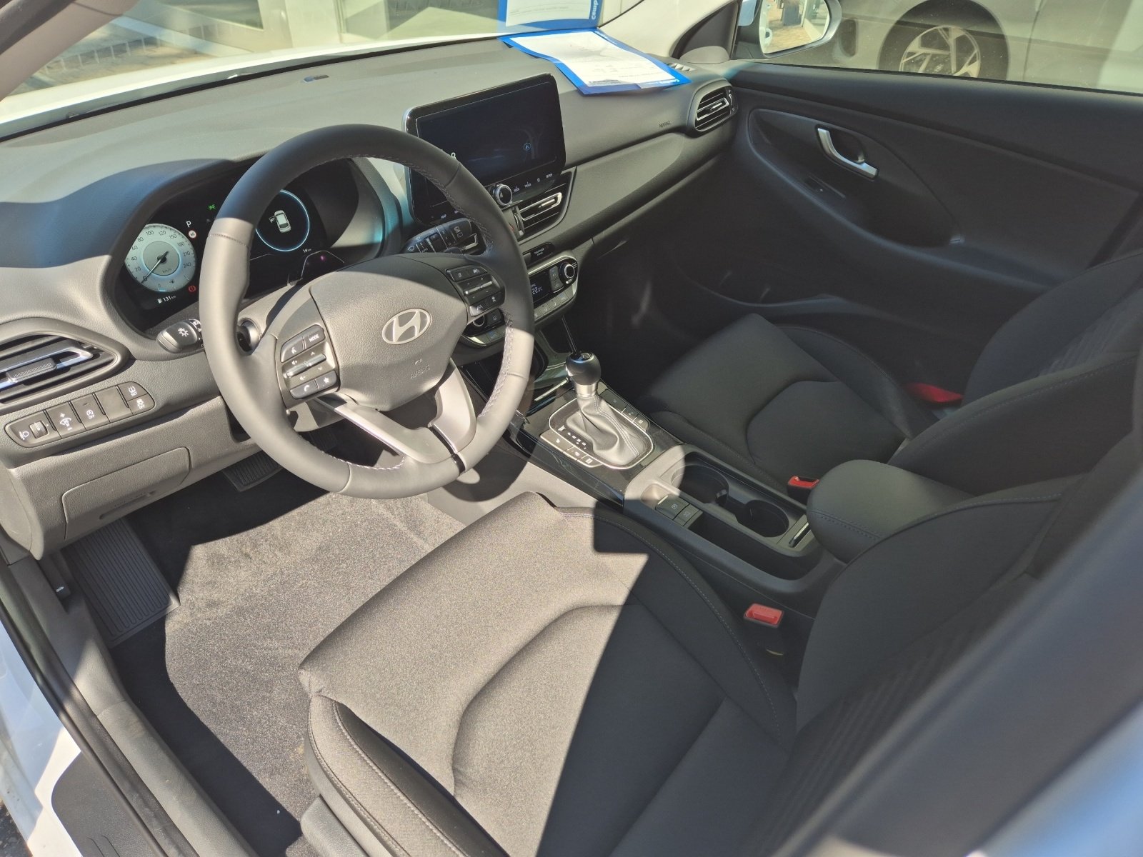 HYUNDAI i30 Wagon 1.6 T-GDi Amplia, Mild-Hybrid Petrol/Electric, New car, Automatic - 5