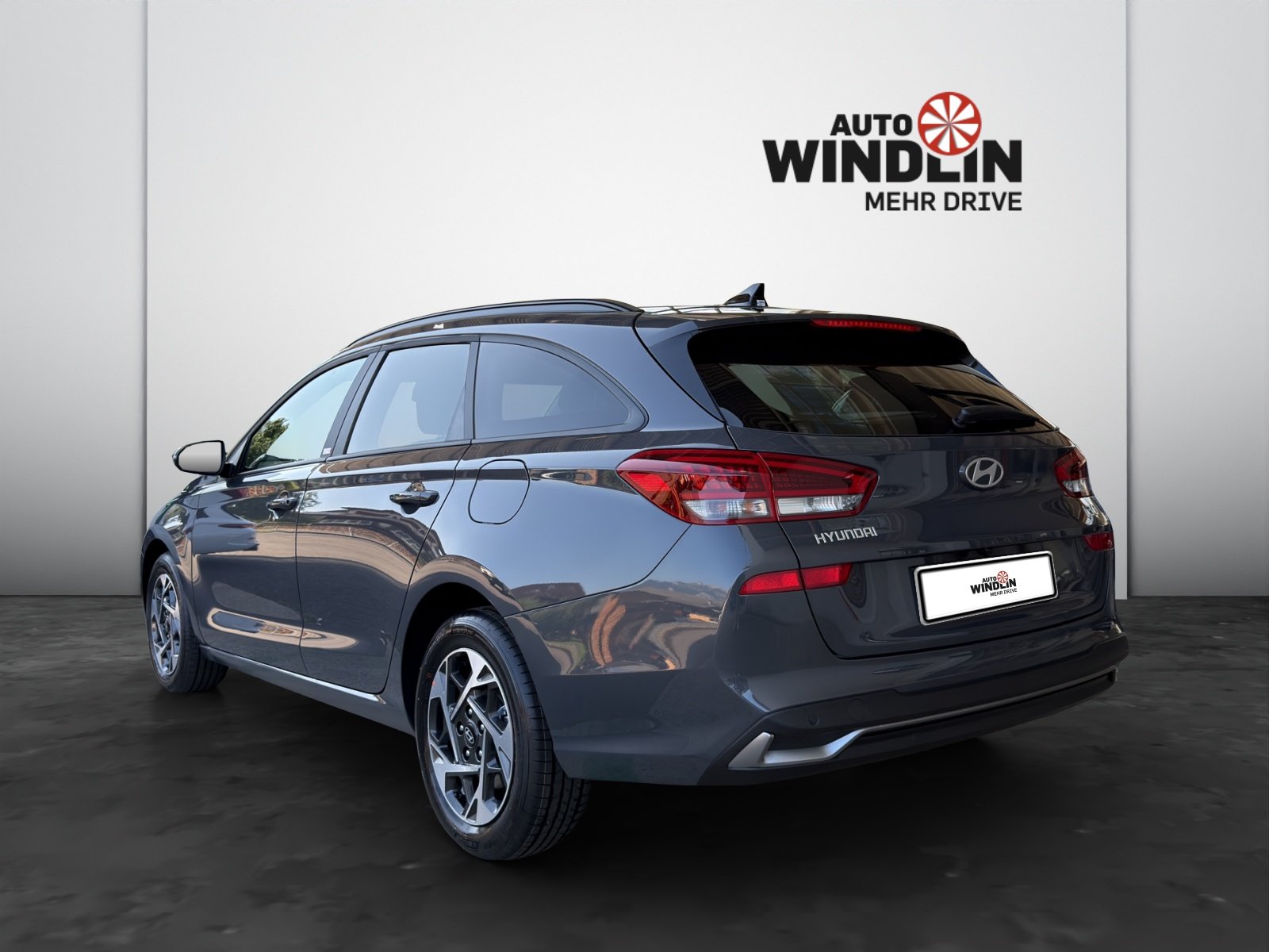 HYUNDAI i30 Wagon 1.6 T-GDi Amplia, Hybride Léger Essence/Électricité, Voiture nouvelle, Automatique - 4