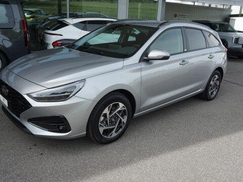 HYUNDAI i30 W 1.5 T-GDi AmpliaDCT, Mild-Hybrid Benzin/Elektro, Neuwagen, Automatik