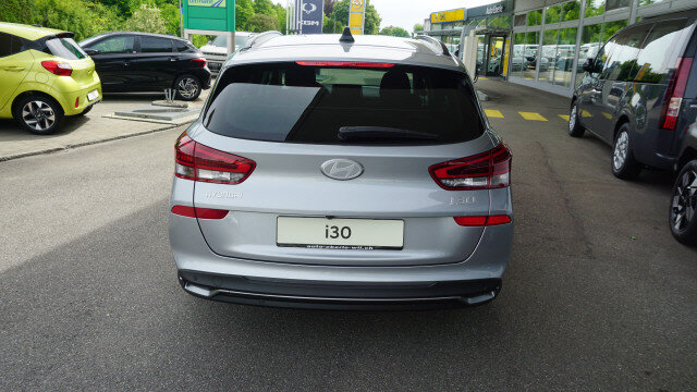 HYUNDAI i30 W 1.5 T-GDi AmpliaDCT, New car, Automatic - 7