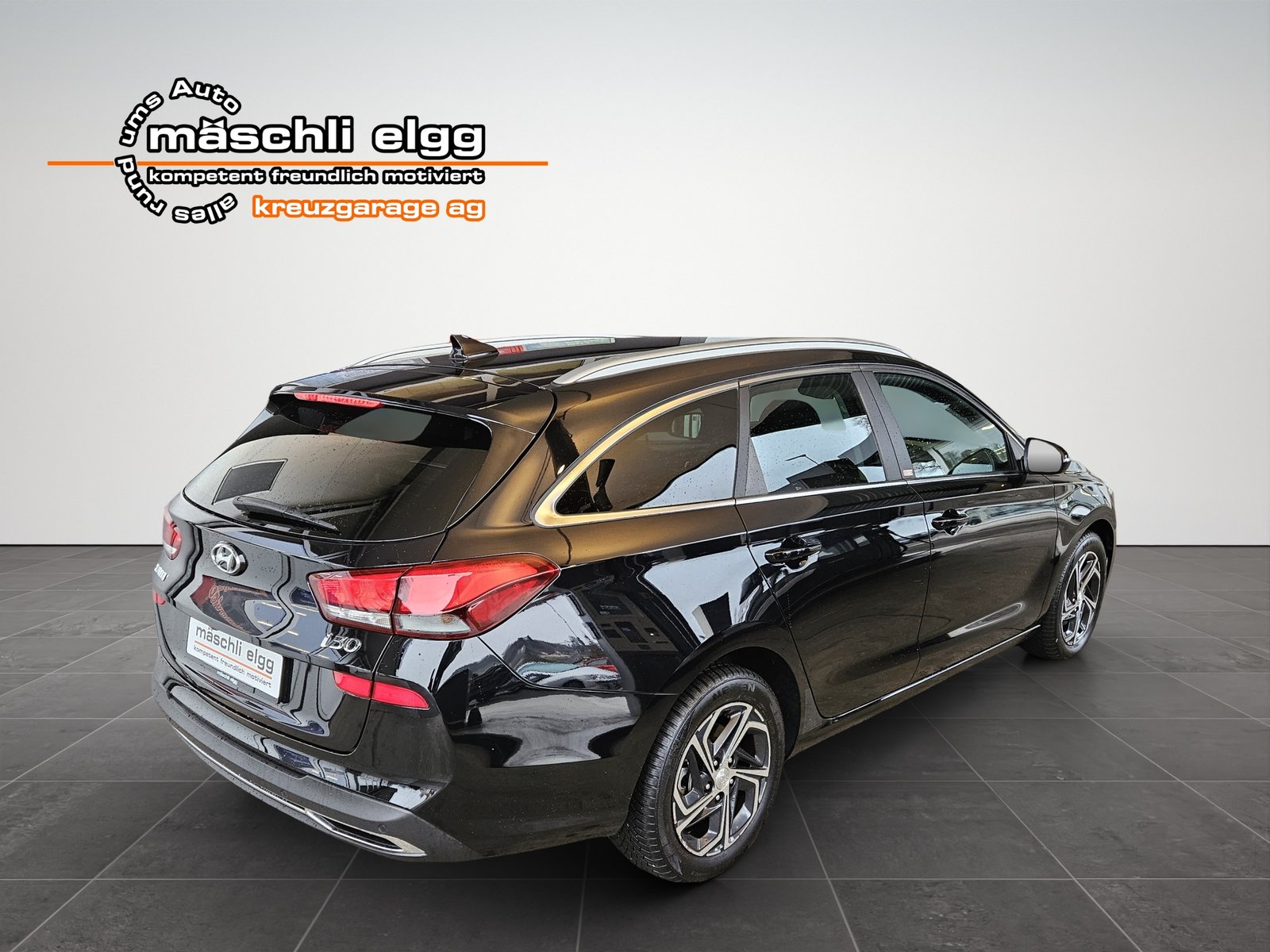 HYUNDAI i30 Wagon 1.5 T-GDi Amplia, Hybride Léger Essence/Électricité, Occasion / Utilisé, Automatique - 4
