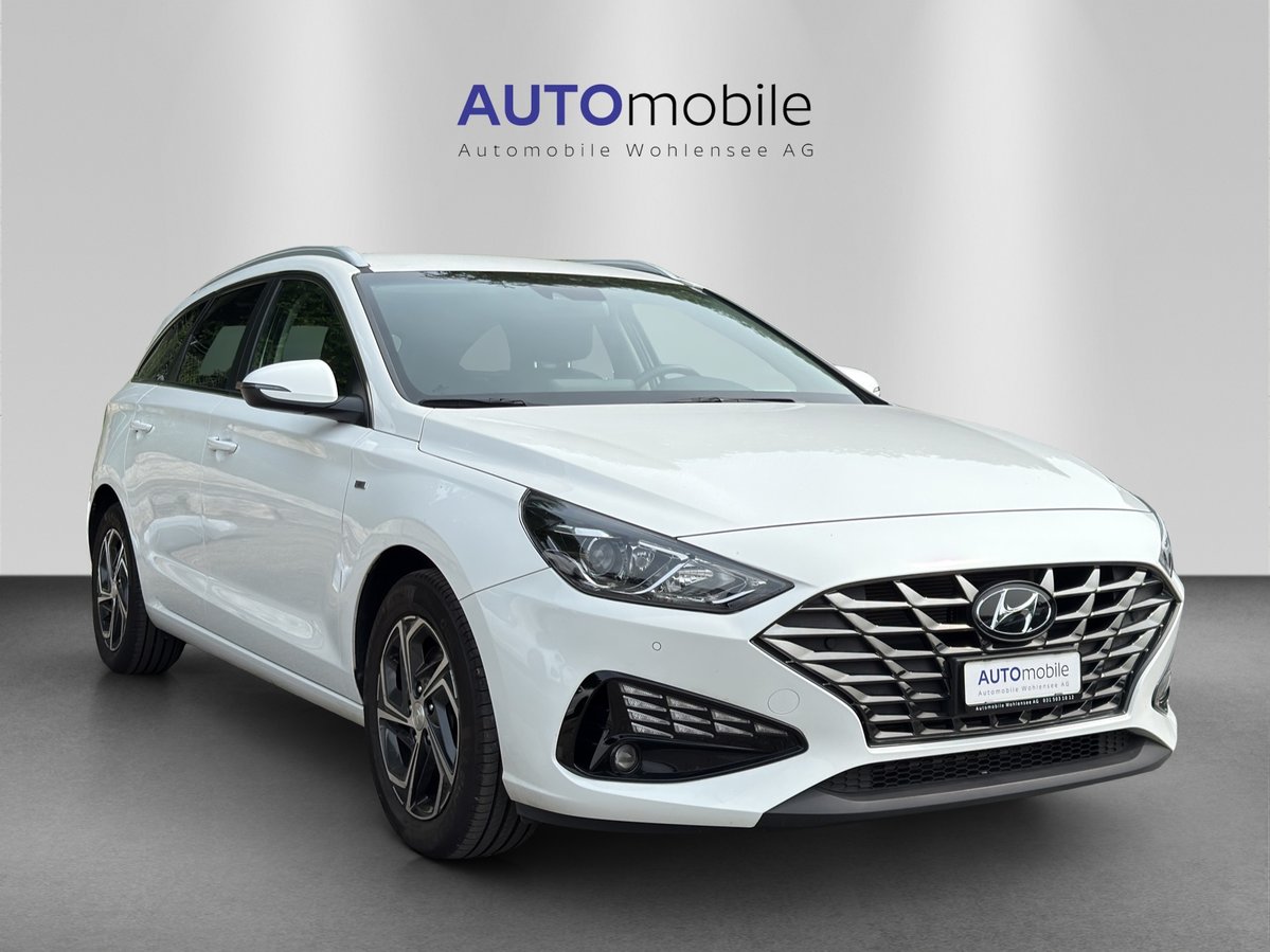 HYUNDAI i30 Wagon 1.5 T-GDi Amplia 48V MH DCT, Hybride Léger Essence/Électricité, Occasion / Utilisé, Automatique - 4