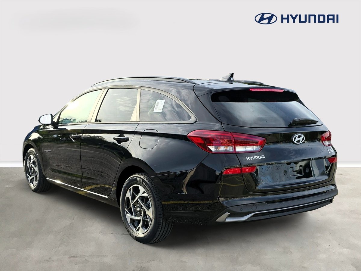 HYUNDAI i30 Wagon 1.5 T-GDi Amplia 48V MH DCT, Mild-Hybrid Benzin/Elektro, Occasion / Gebraucht, Automatik - 3
