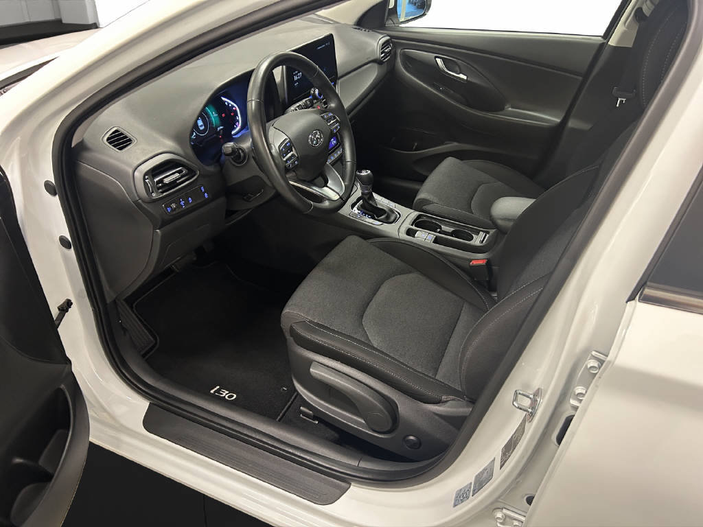 HYUNDAI i30 Wagon 1.5 T-GDi Amplia, Mild-Hybrid Benzin/Elektro, Occasion / Gebraucht, Automatik - 4