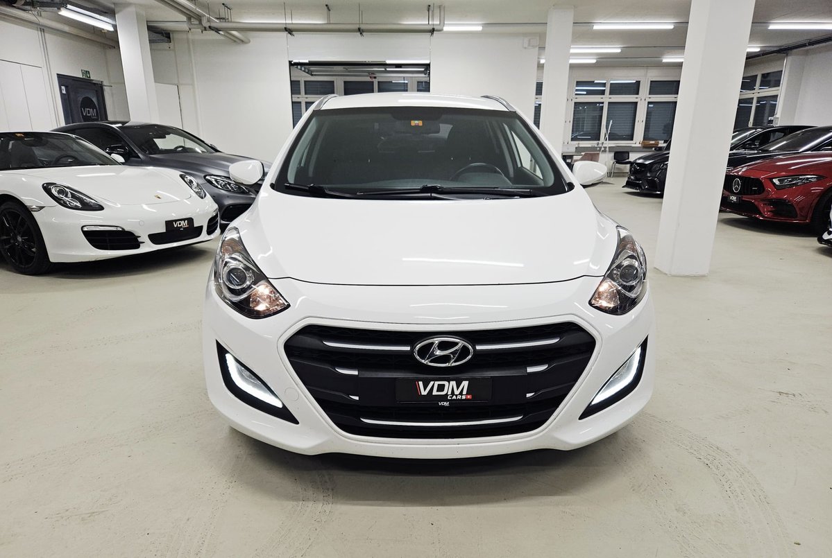 HYUNDAI i30 Wagon 1.6 CRDi GO *frisch ab Service und MFK* *sehr spar, Diesel, Occasioni / Usate, Manuale - 2
