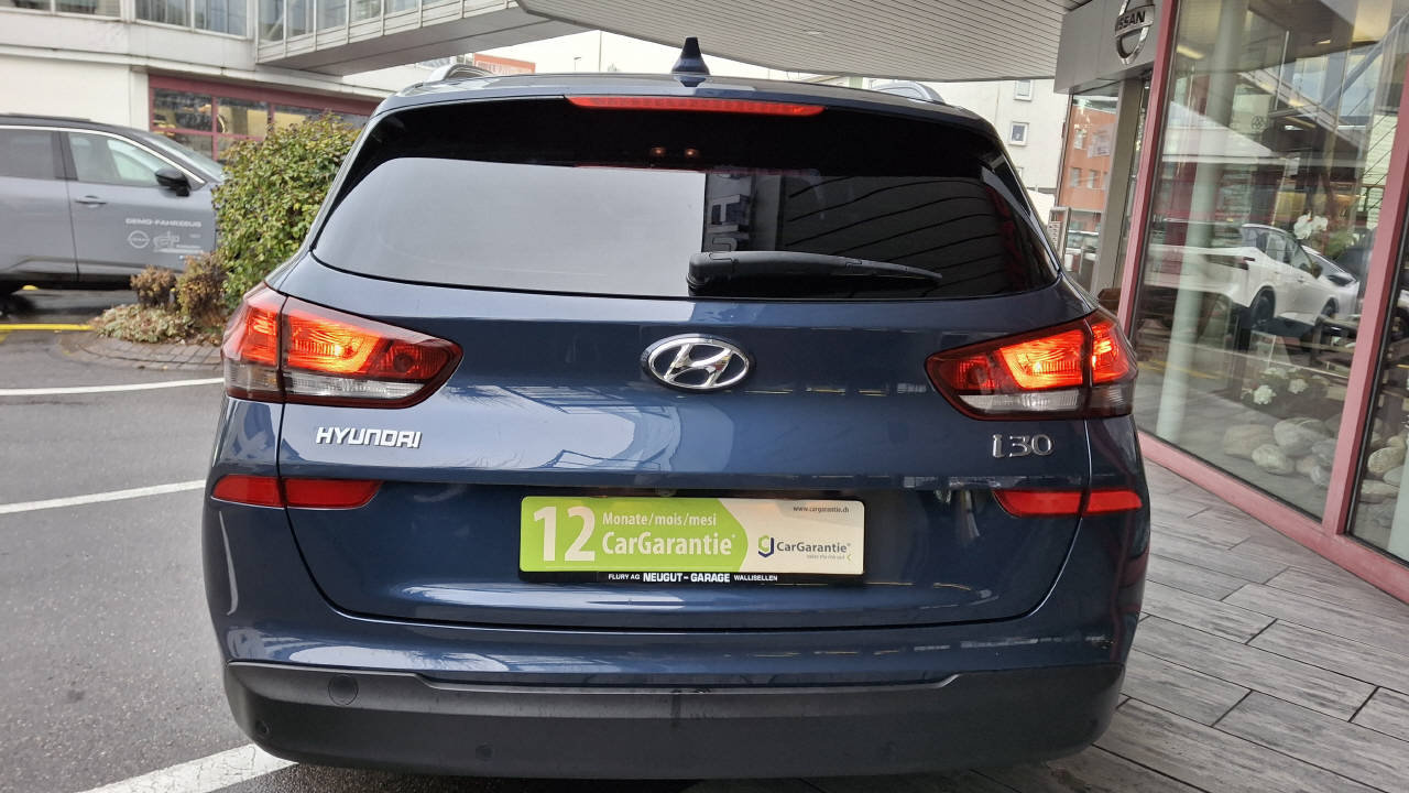 HYUNDAI i30 Wagon 1.0 T-GDi Amplia, Essence, Occasion / Utilisé, Manuelle - 5