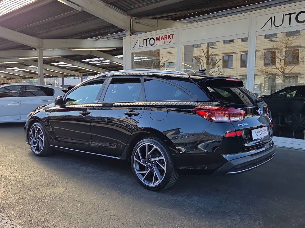 HYUNDAI i30 Wagon 1.5 T-GDi N-Line Exclusive, Mild-Hybrid Benzin/Elektro, Occasion / Gebraucht, Automatik - 3