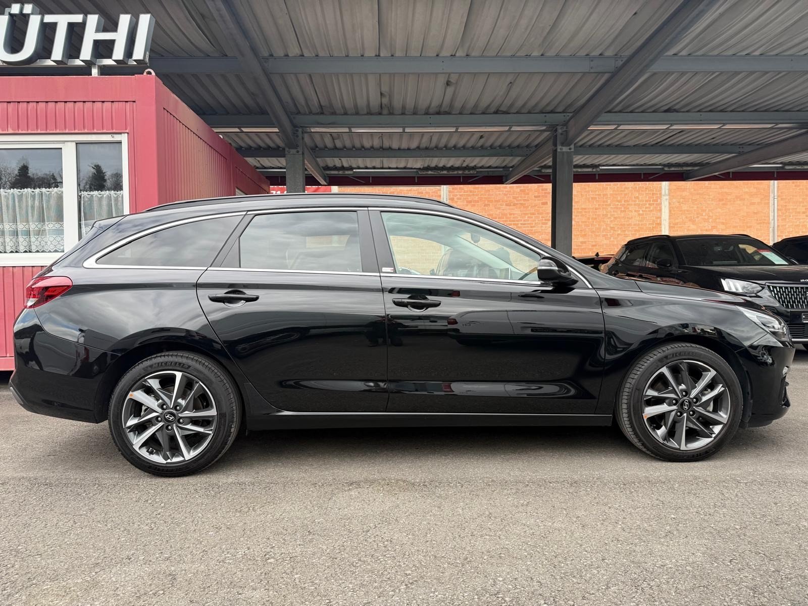 HYUNDAI i30 Wagon 1.5 T-GDi Vertex 48V MH DCT, Hybride Léger Essence/Électricité, Occasion / Utilisé, Automatique - 2
